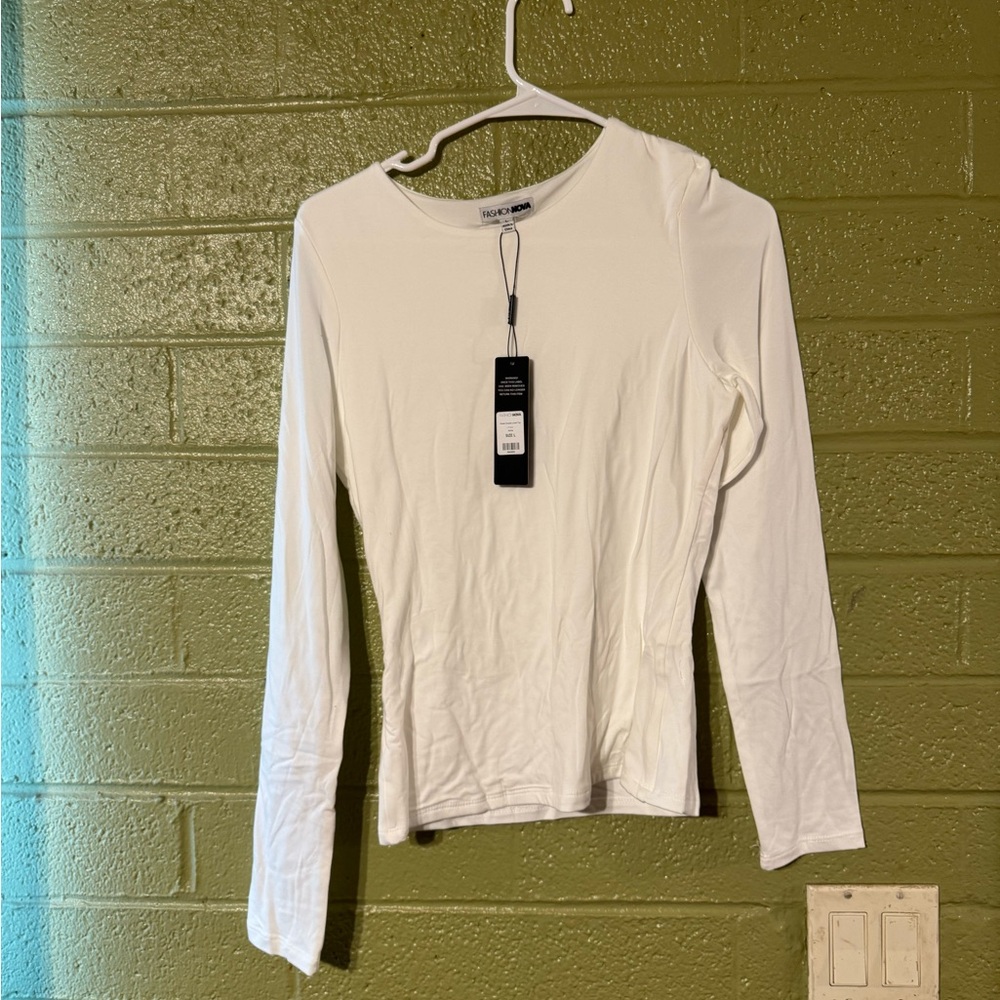 Fashion Nova Cream Fitted Long Sleeve Blouse